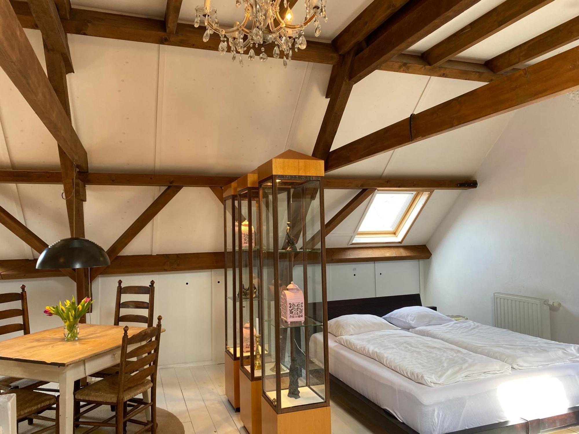 Vakantie Appartement Goedereede Let Op De Badkamer Moet Met Andere Gasten Gedeeld Worden 外观 照片